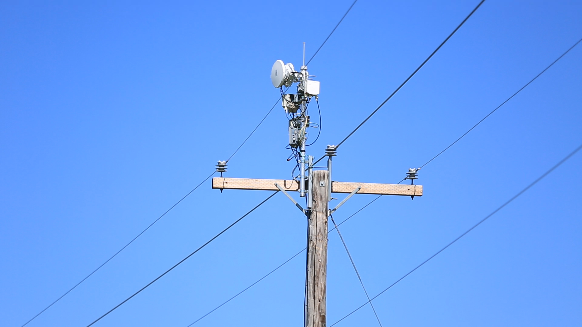 Wireless hardware developed by AT&T upgrades electrical poles to deliver high-speed wireless broadband.