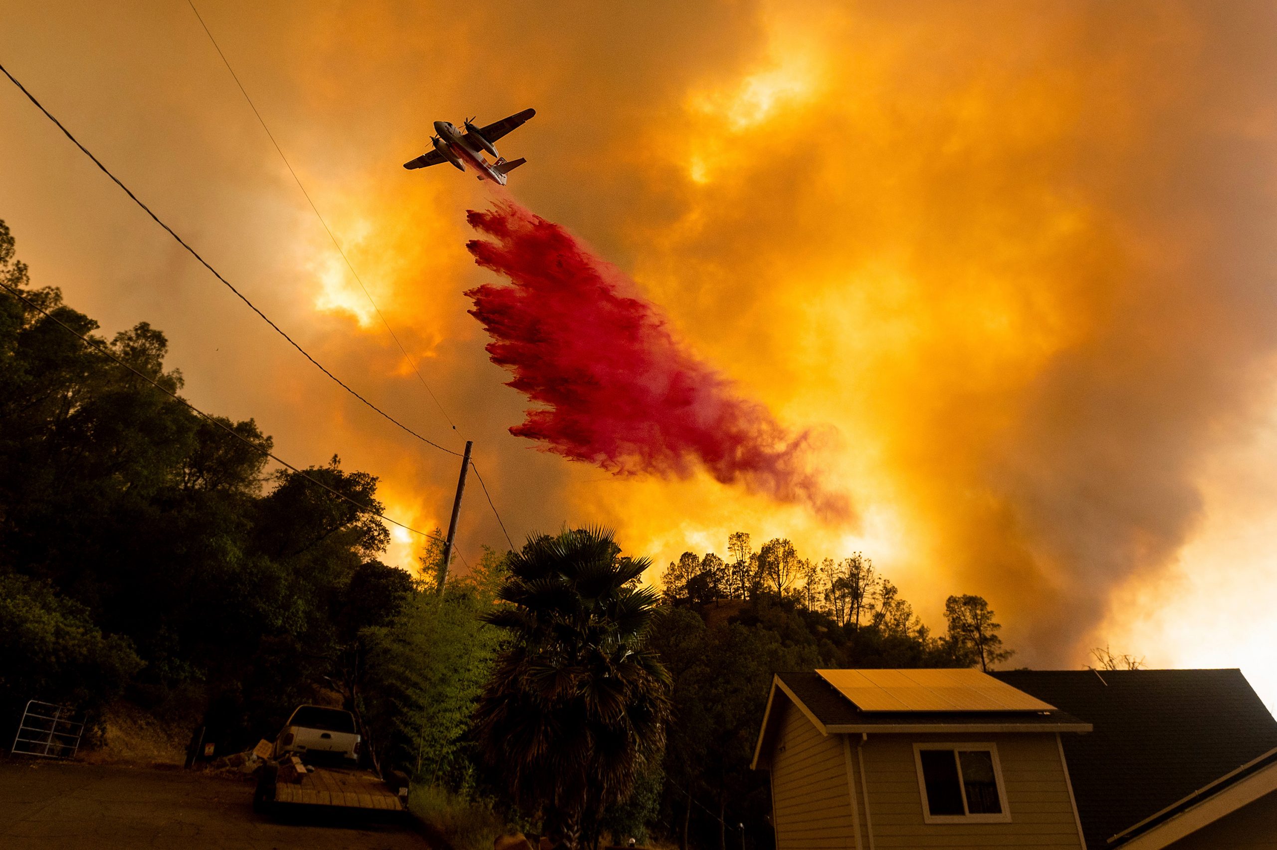 カリフォルニア州でまた山火事が多発、気候変動の影響は？