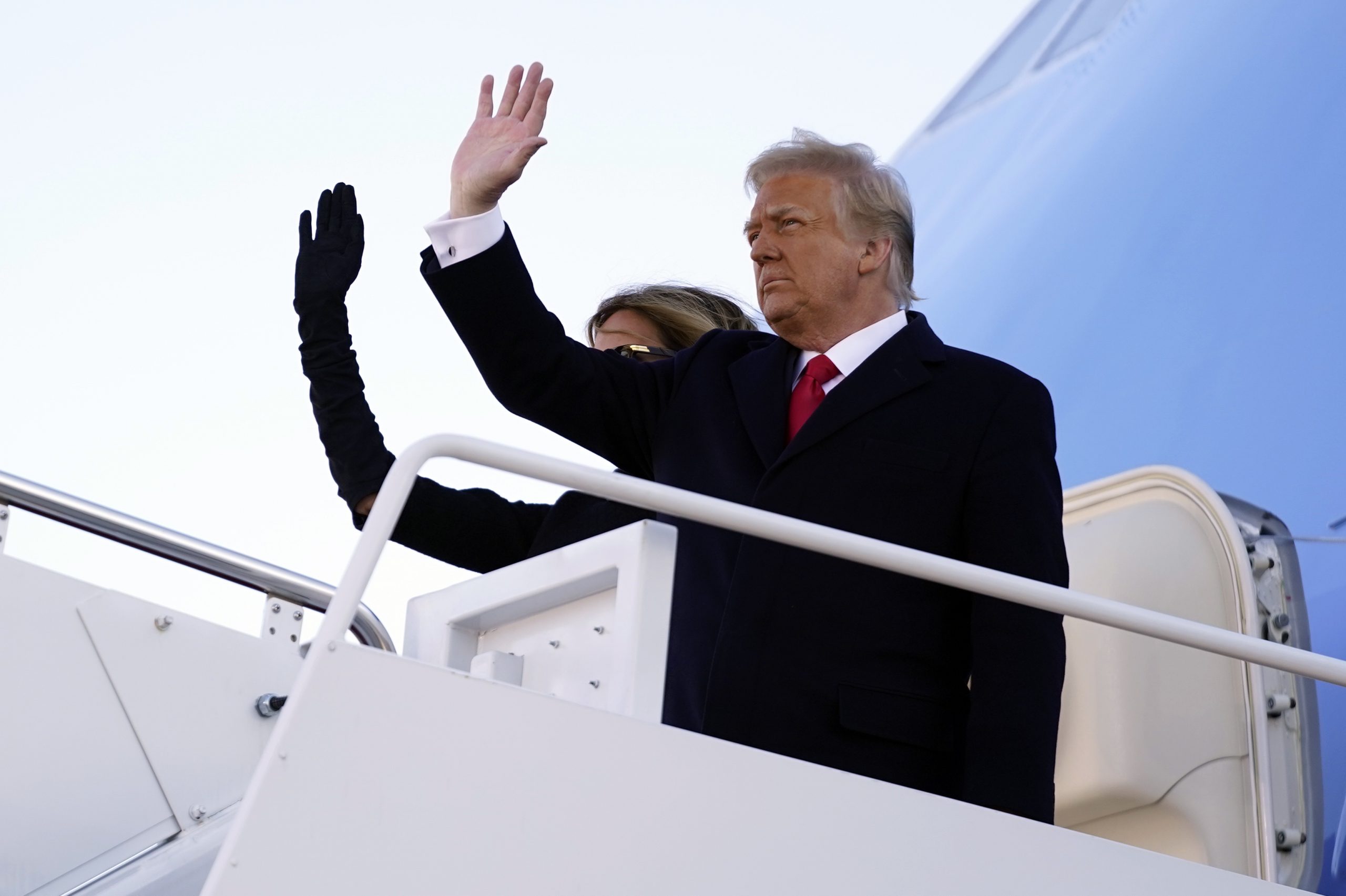 トランプ前大統領、最終日にクラウド企業へ大統領令