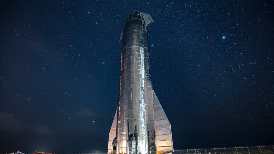 宇宙旅行だけじゃないスペースXの巨大ロケットに科学者が期待する理由