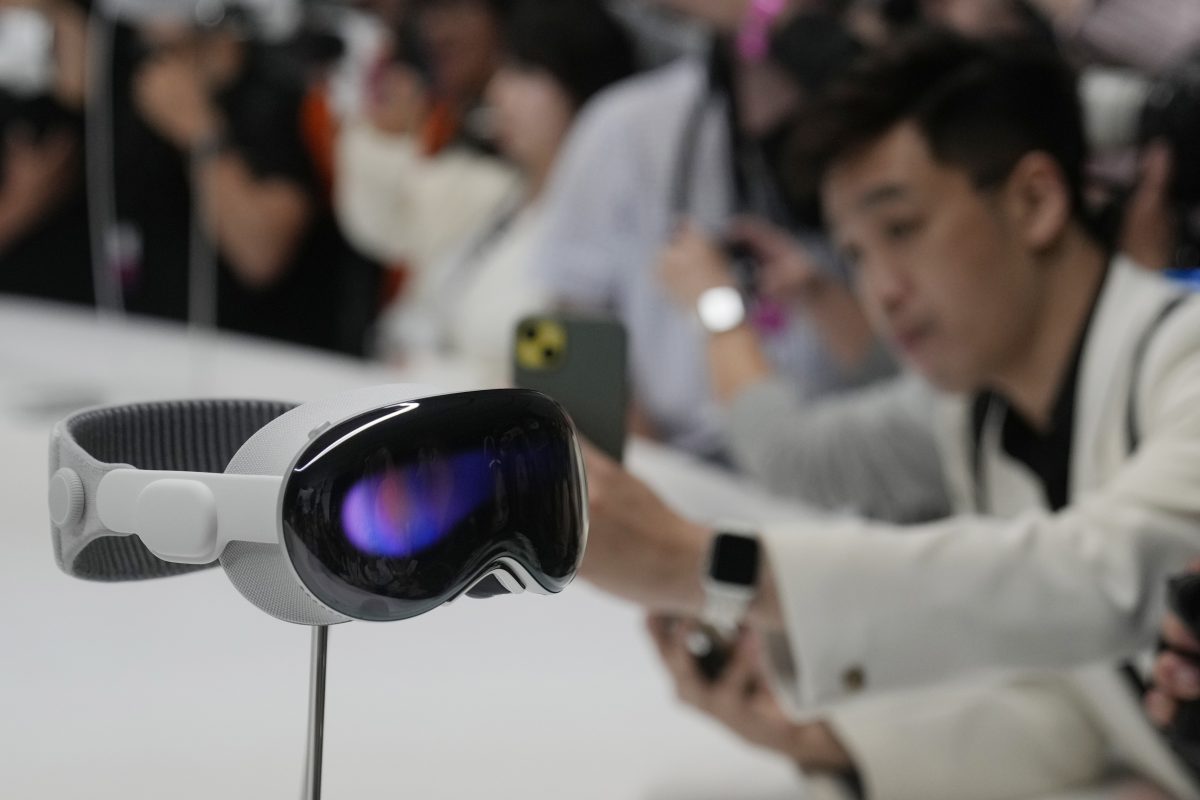 高すぎるMRヘッドセットでアップルはiPhoneの成功を再現できるか？