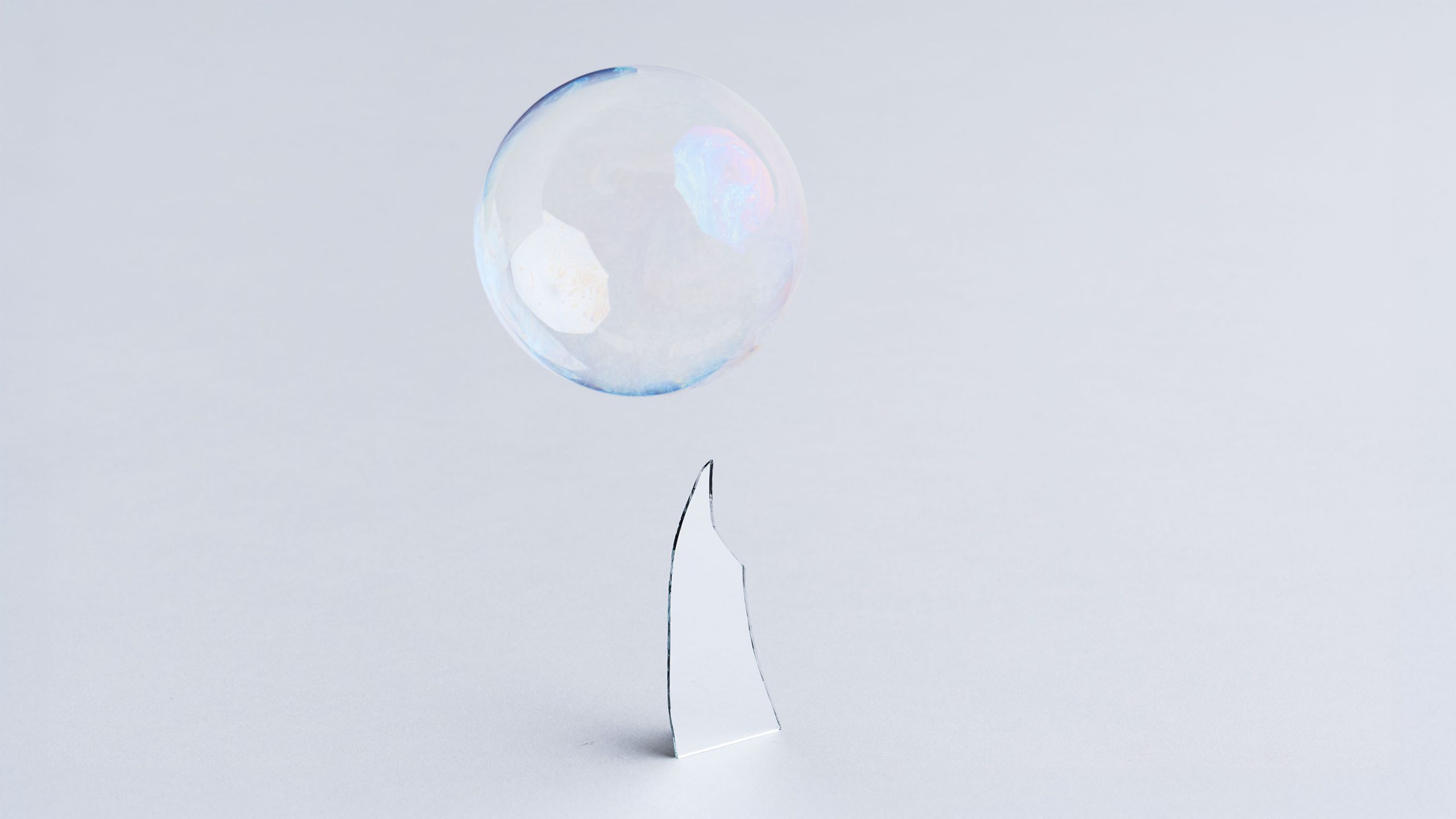 サム・アルトマンも認めた
「AIバブル」のゆくえ
最後にババを引くのは？